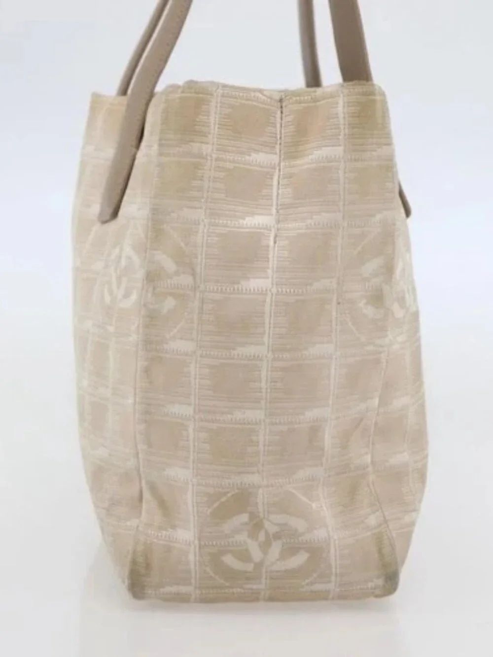 CHANEL New Travel Line Tote Bag Beige Gold CC Auth 145082